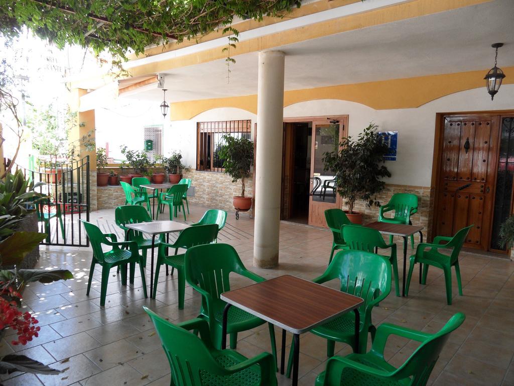 Hotel Las Flores Толокс Екстериор снимка