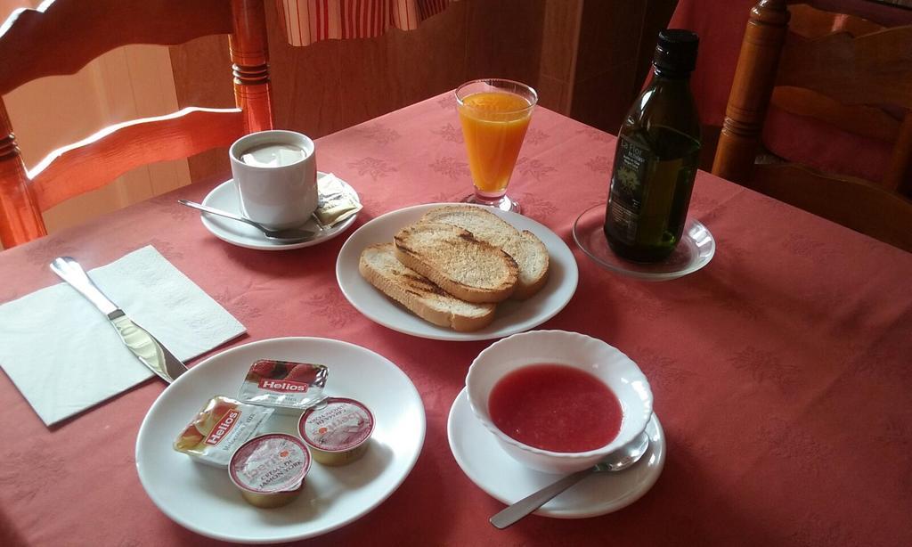Hotel Las Flores Толокс Екстериор снимка