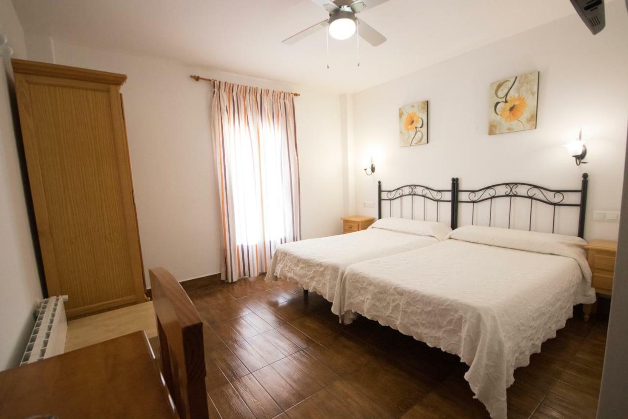 Hotel Las Flores Толокс Екстериор снимка